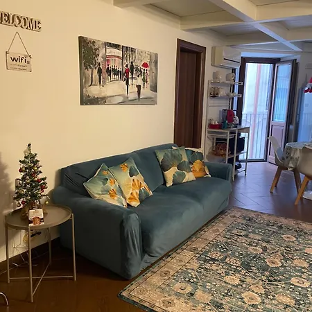 Gloria Κατάνια